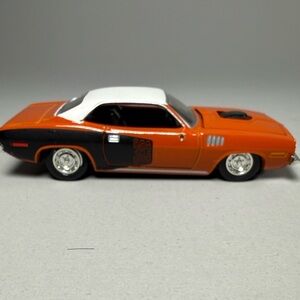 Racing Champions 1970 Plymouth Barracuda 1:64 Die-Cast